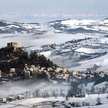Casavacanzedezza Montecalvo Versiggia Exterior foto