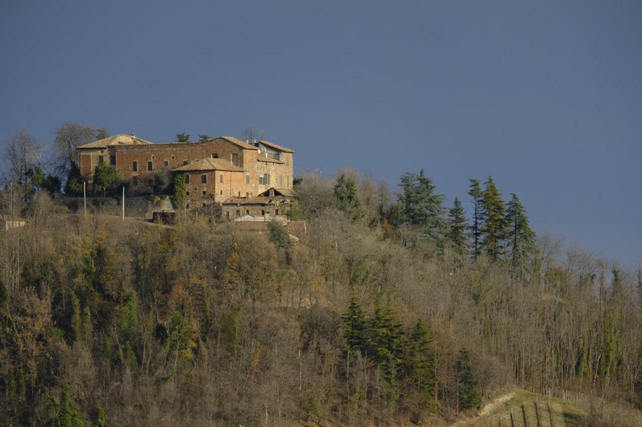 Casavacanzedezza Montecalvo Versiggia Exterior foto